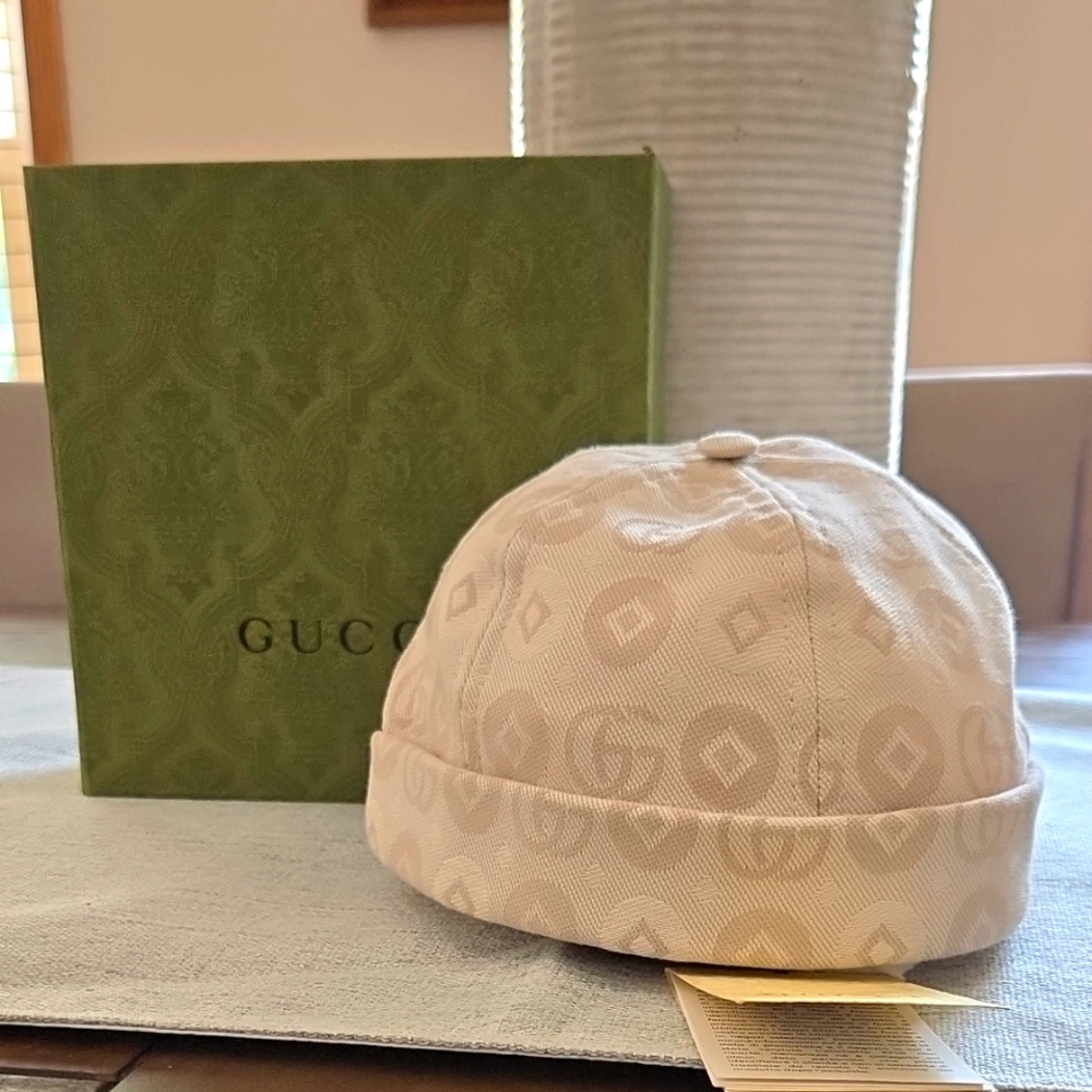 NWT Gucci Kids Cream Hat GG Monogram Size M Elastic Band